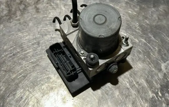 Peugeot 508 ABS Pump 0265951671 9678189680 0265251736