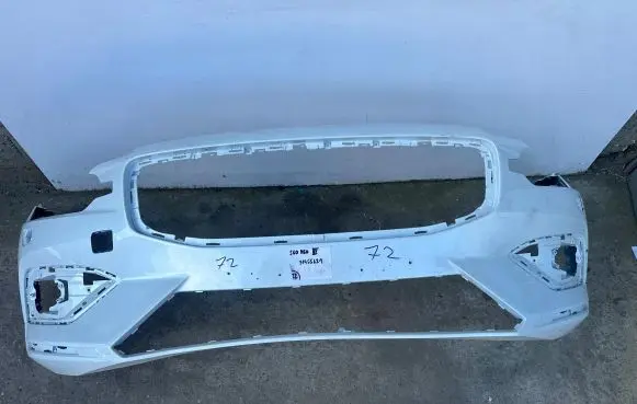 Volvo V60 Front bumper