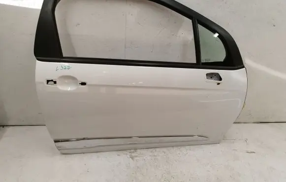 Door (2 Door Coupe)