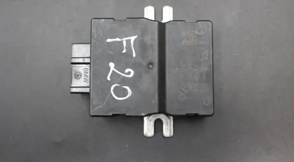 BMW 1 F20 F21 Fuel injection pump control unit/module 7476046 26022589B 10222016