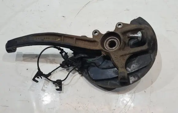 Mercedes-Benz R W251 Front wheel hub spindle knuckle