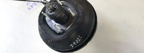 Peugeot 207 Brake booster 9682338480