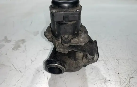 Mazda 3 I EGR valve V29010703