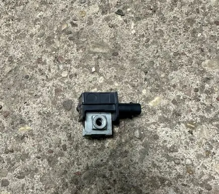 BMW 5 F10 F11 Airbag deployment crash/impact sensor 9224177 20804