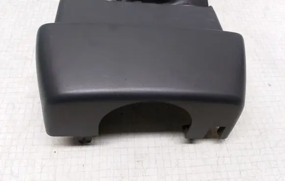 Steering wheel column trim