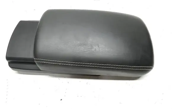 Nissan Qashqai Armrest 