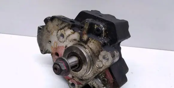 Fuel injection high pressure pump