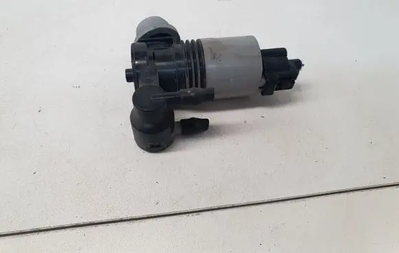 Toyota Auris E180 Windscreen/windshield washer pump 1020974001