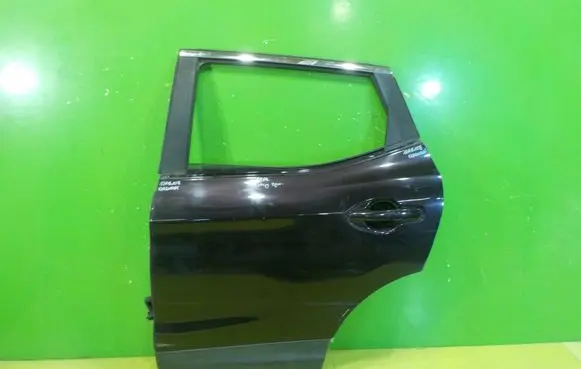Nissan Qashqai Rear door 17AB108