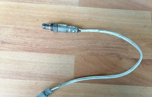Dacia Sandero Lambda probe sensor 226A47260R H8200495791