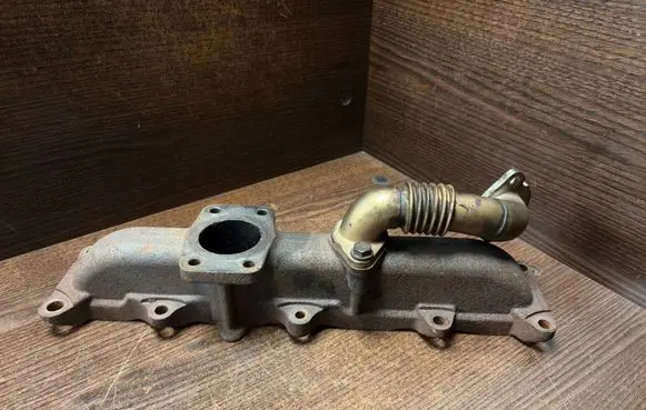 Iveco Daily 4th gen Exhaust manifold 504335591