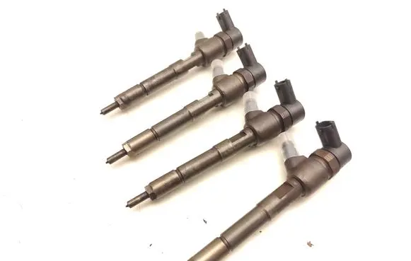 Fiat Doblo Fuel injectors set 0445110351