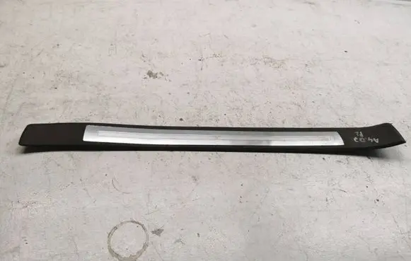 Audi A4 S4 B7 8E 8H Front sill trim cover 8e0853374c