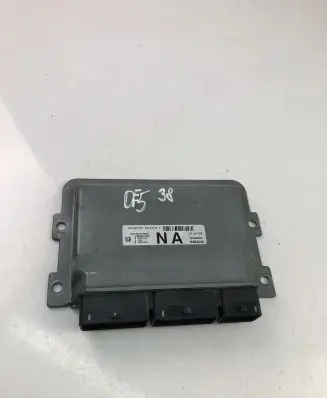 Renault Captur Engine control unit/module 237109775R