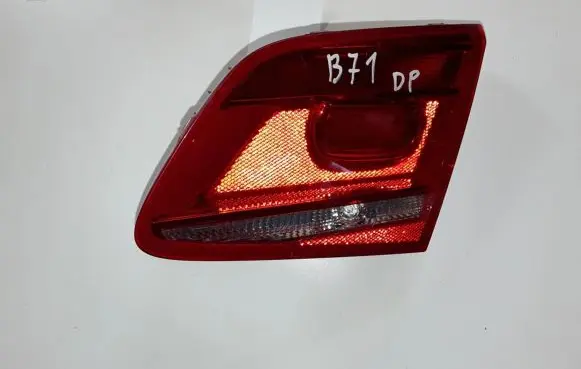 Volkswagen PASSAT B7 Tailgate rear/tail lights 3AE945094J