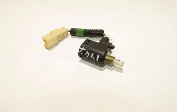 Clutch pedal sensor