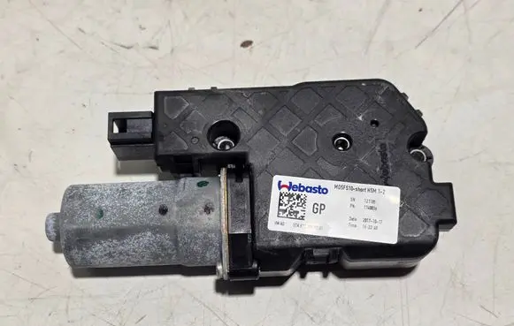 Volkswagen Touran III Sunroof motor/actuator 5TA877795