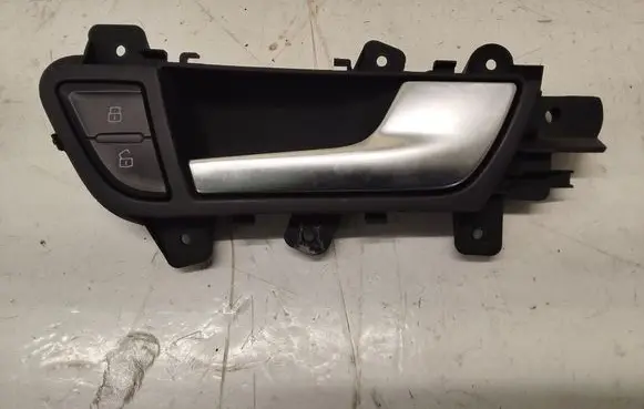 Audi A4 S4 B8 8K Front door interior handle 8K0837020
