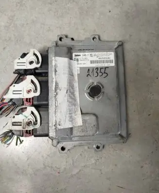 Peugeot 208 Engine control unit/module 9805353080