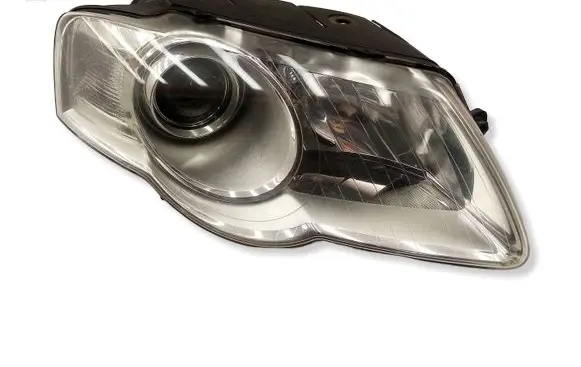 Volkswagen PASSAT B6 Headlight/headlamp 3C0941006S