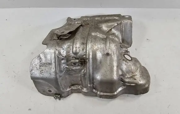 Nissan Qashqai Heat shield in engine bay 144504628R