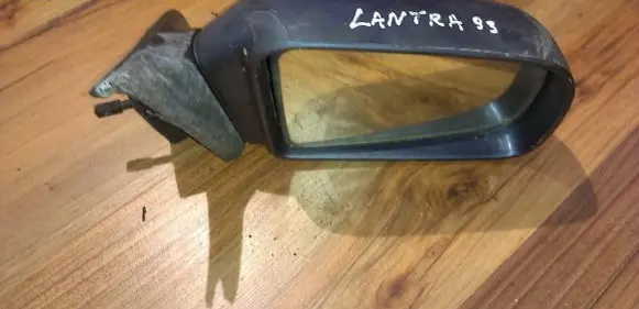 Hyundai Lantra I Front door electric wing mirror