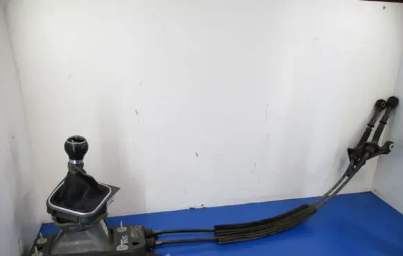 Volkswagen Golf V Gear shift rod 1K0711061B