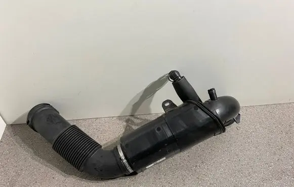 BMW X1 F48 F49 Intake resonator 8693166 13718693166 235576