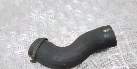 Volvo V70 Intercooler hose/pipe