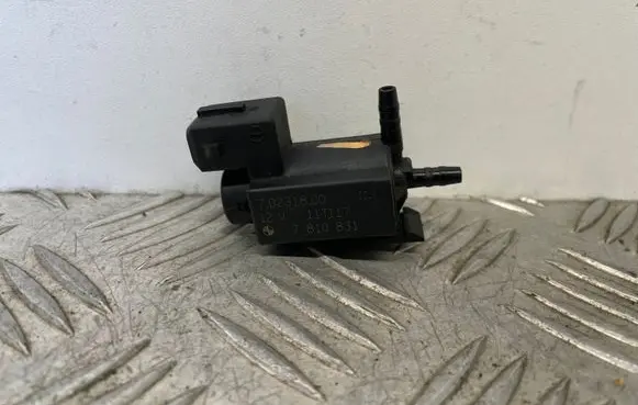 BMW 5 F10 F11 Turbo solenoid valve 7810831