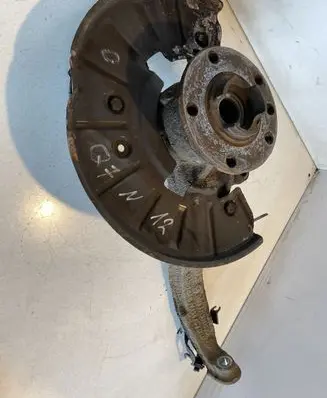 Audi Q7 4L Front wheel hub