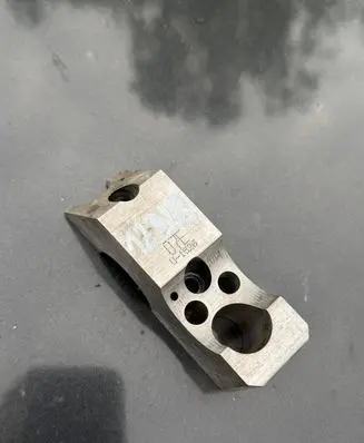 Volkswagen Transporter - Caravelle T5 Camshaft holder U1525