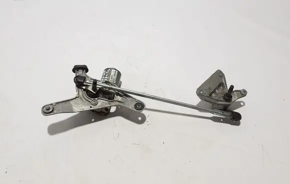 Front wiper linkage