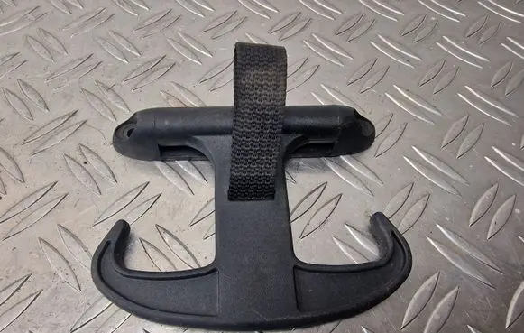 Audi A8 S8 D3 4E Tie down hook / loop 6Y5867615