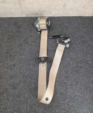 Front seatbelt