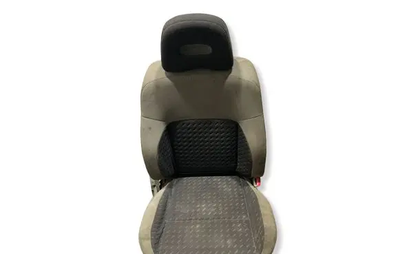 Nissan X-Trail T30 Front driver seat 