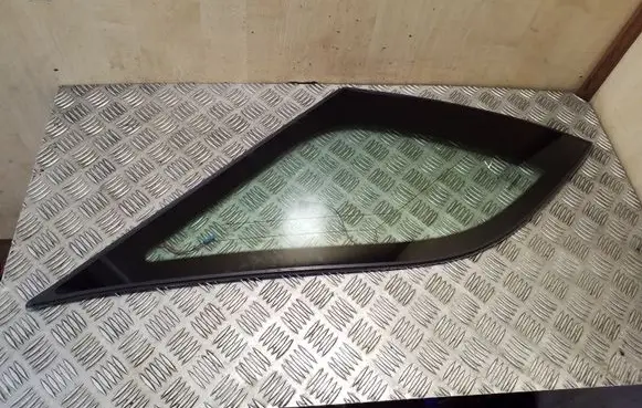 Mercedes-Benz ML W164 Rear side window