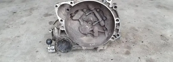Volkswagen Polo II 86C 2F Manual 5 speed gearbox 085300044A