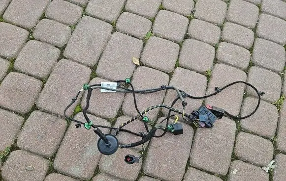 Opel Adam Front door wiring loom 13454258-