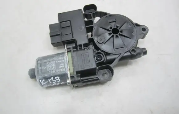 Volkswagen T-Cross Rear door window regulator motor 5Q0959408D S0011 KU0KU023