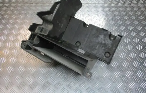 Land Rover Range Rover P38A Battery box tray 
