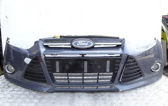 Ford Focus Front bumper dsaf