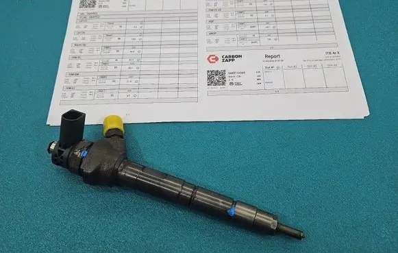 Volkswagen PASSAT B7 Fuel injector 0445110369 IMPRK1580918