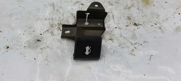 Nissan X-Trail T30 Engine bonnet (hood) release handle NOCODE