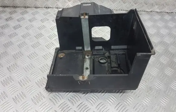 Ford C-MAX I Battery box tray 