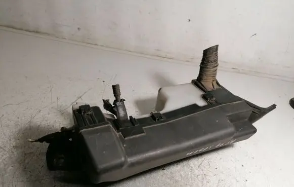 Toyota Avensis T250 Fuse box set