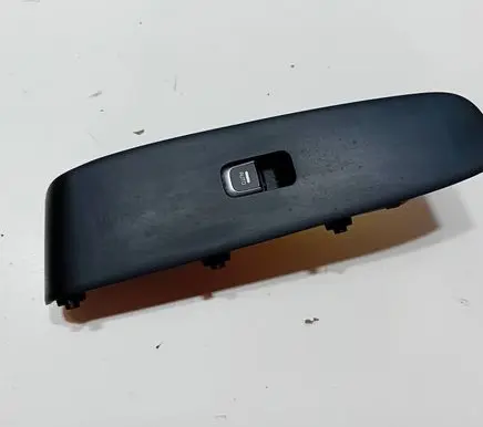 KIA Sorento Electric window control switch