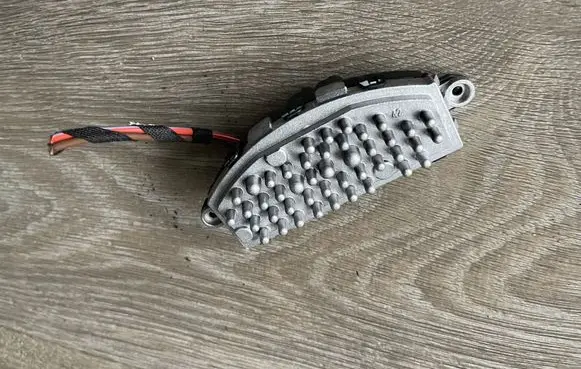 Volkswagen T-Roc Heater blower motor/fan resistor 5Q0907521C