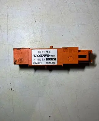 Volvo XC90 Airbag deployment crash/impact sensor 8651754
