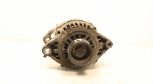 Nissan Almera Tino Generator/alternator 23100-BU015